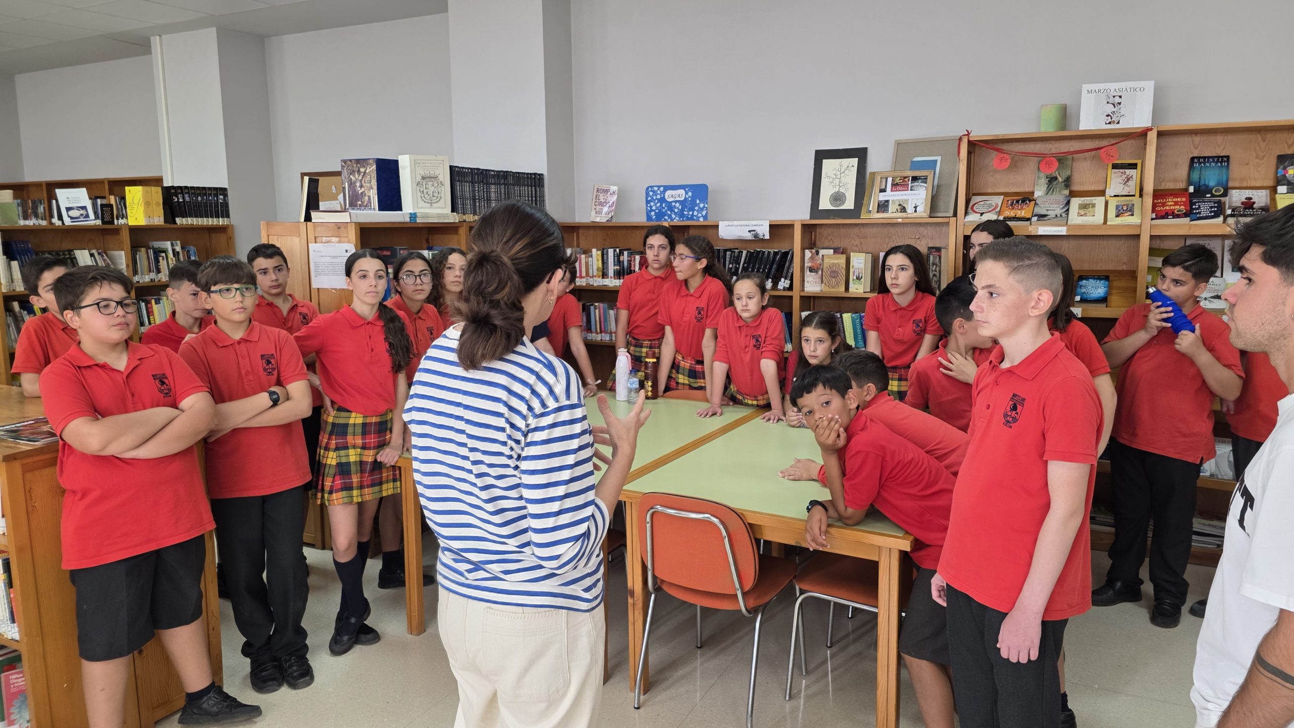 VISITA BIBLIOTECA MUNICIPAL DE LA ORDEN