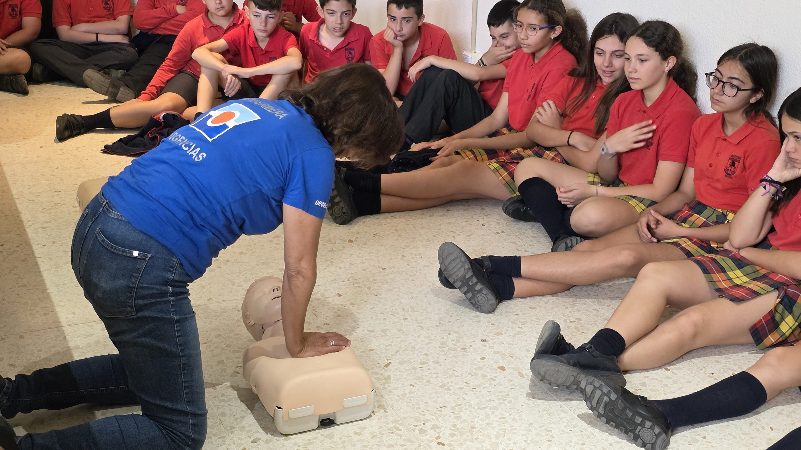 APRENDIENDO A SALVAR VIDAS