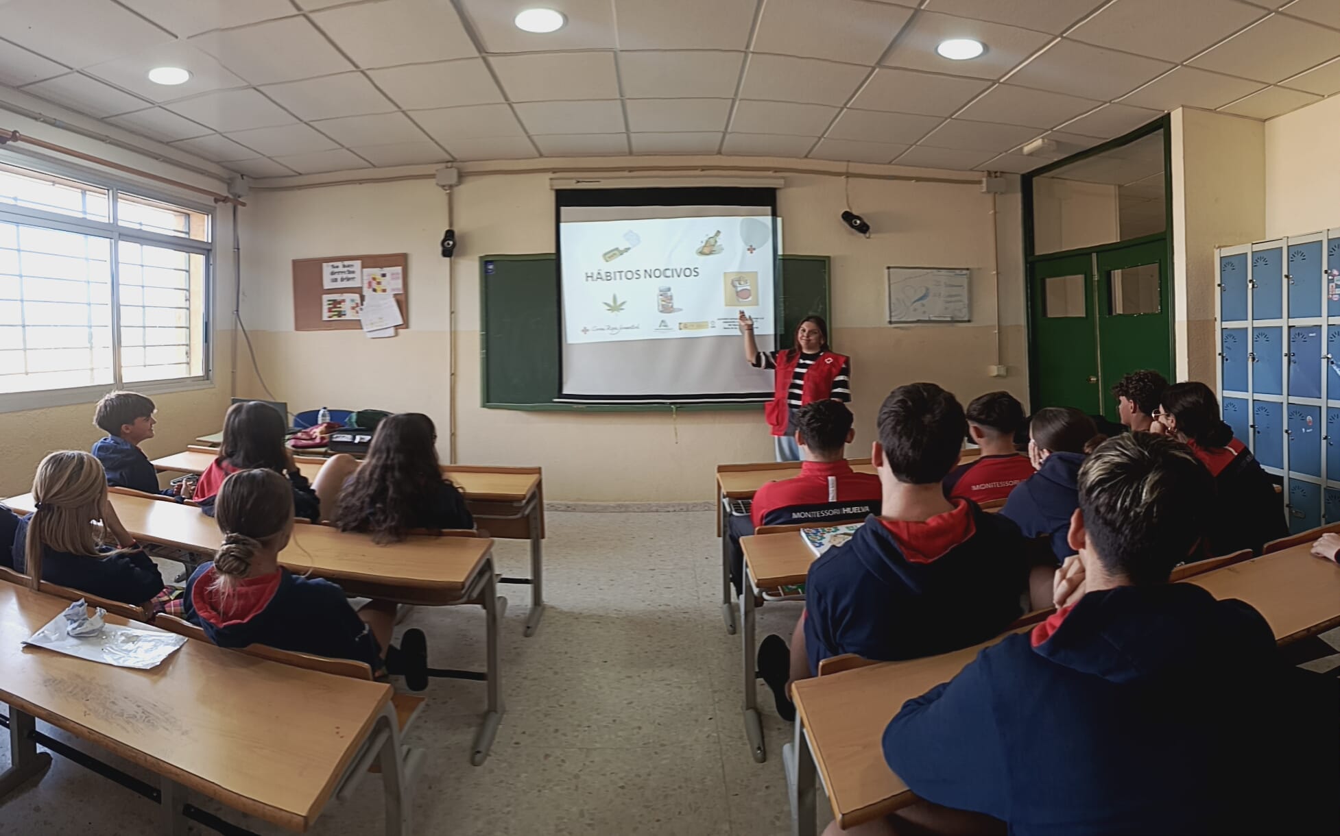 ACTIVIDAD DE CONCIENCIACIÓN DE CRUZ ROJA